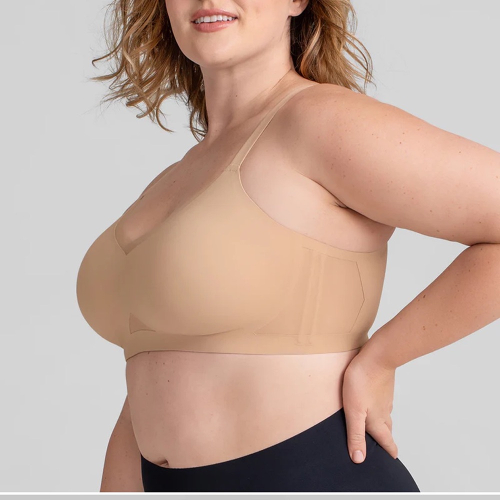 Honeylove CrossOver Bra in Sand Nude Size 1X